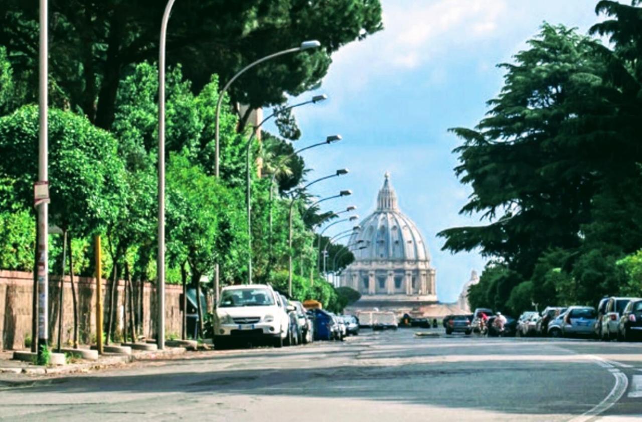 Vatican Area Piccolomini House Superattico Ristrutturato E Arredato Рим Екстер'єр фото